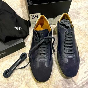 BNWT Hugo Boss men sneakers size 7